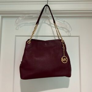 Michael Kors Chain-Link Leather Shoulder Bag